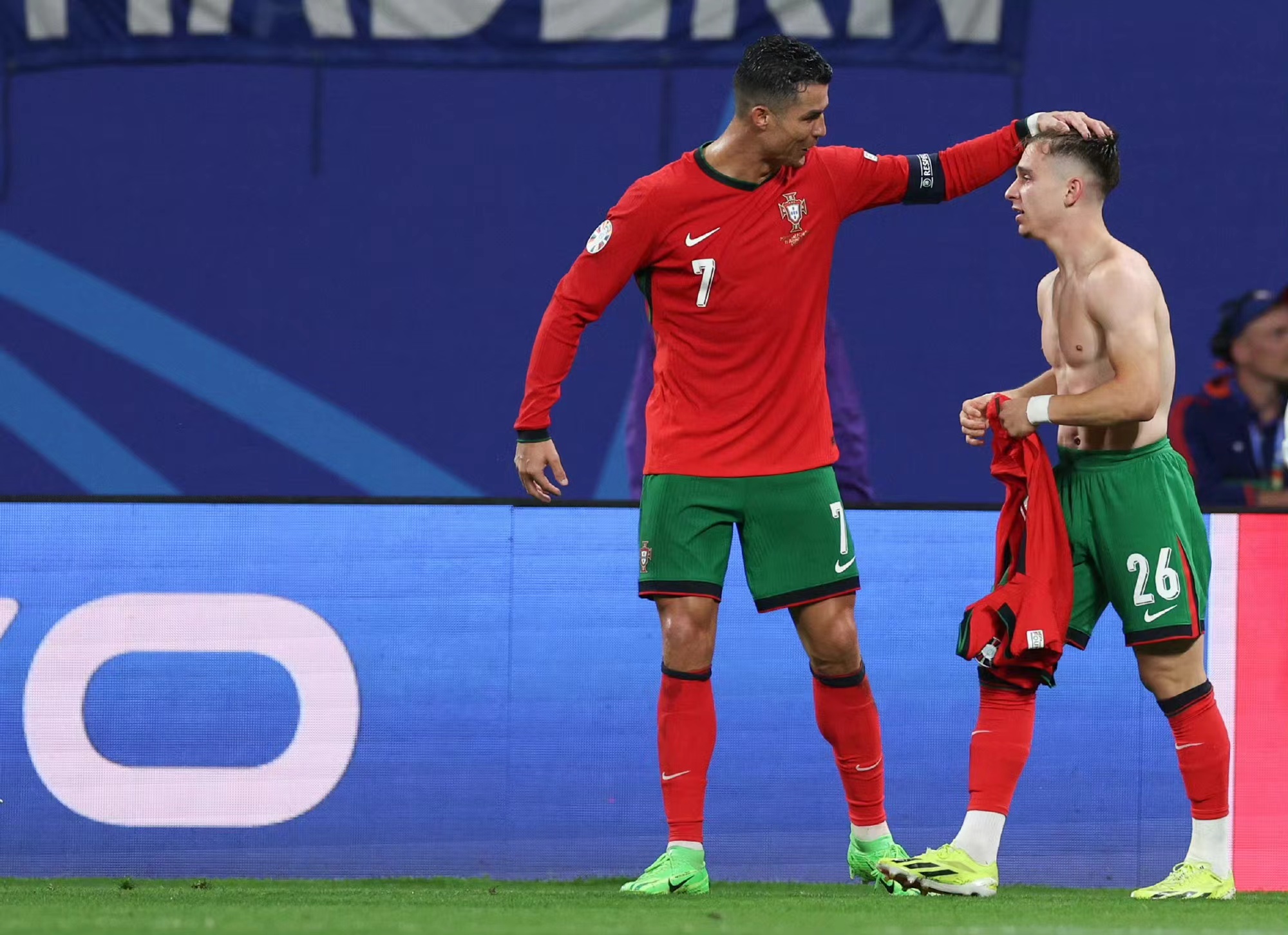 Veteranen vil ikke dø, arven vil bli gitt videre, og det portugisiske landslaget vant en god start